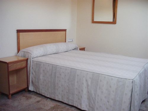 Hotel Al-Yussana Lucena Dış mekan fotoğraf
